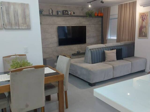 Venda em Vila Isa - São Paulo