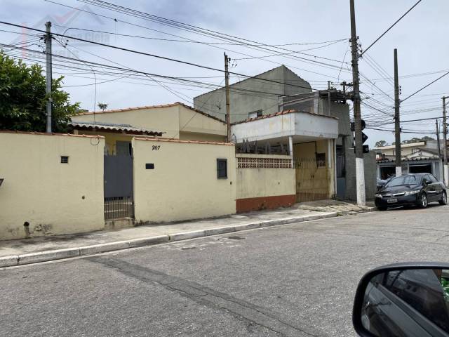 #1351 - Casa para Venda em São Paulo - SP